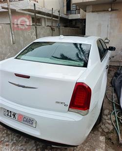 کرایسلەر 300